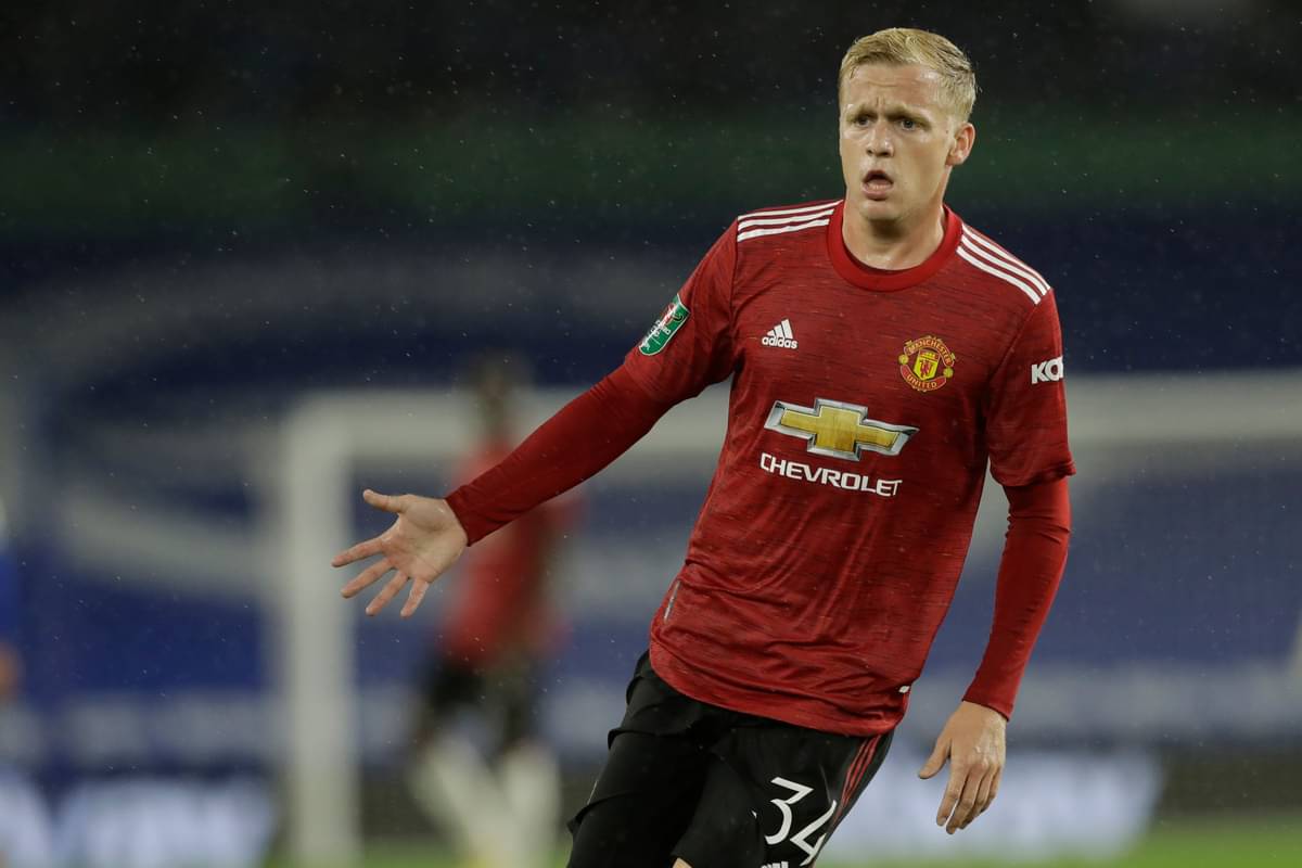 Ronaldo Datang, Van dee Beek Akan Terpinggirkan