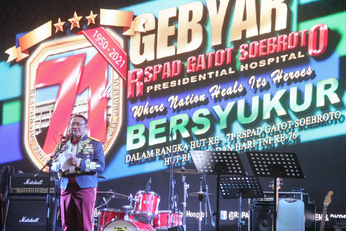 Kepala Rumah Sakit Kepresidenan RSPAD Gatot Soebroto, Letnan Jenderal TNI dr. A. Budi Sulistya memberikan sambujtan pada acara Gebyar RSPAD 