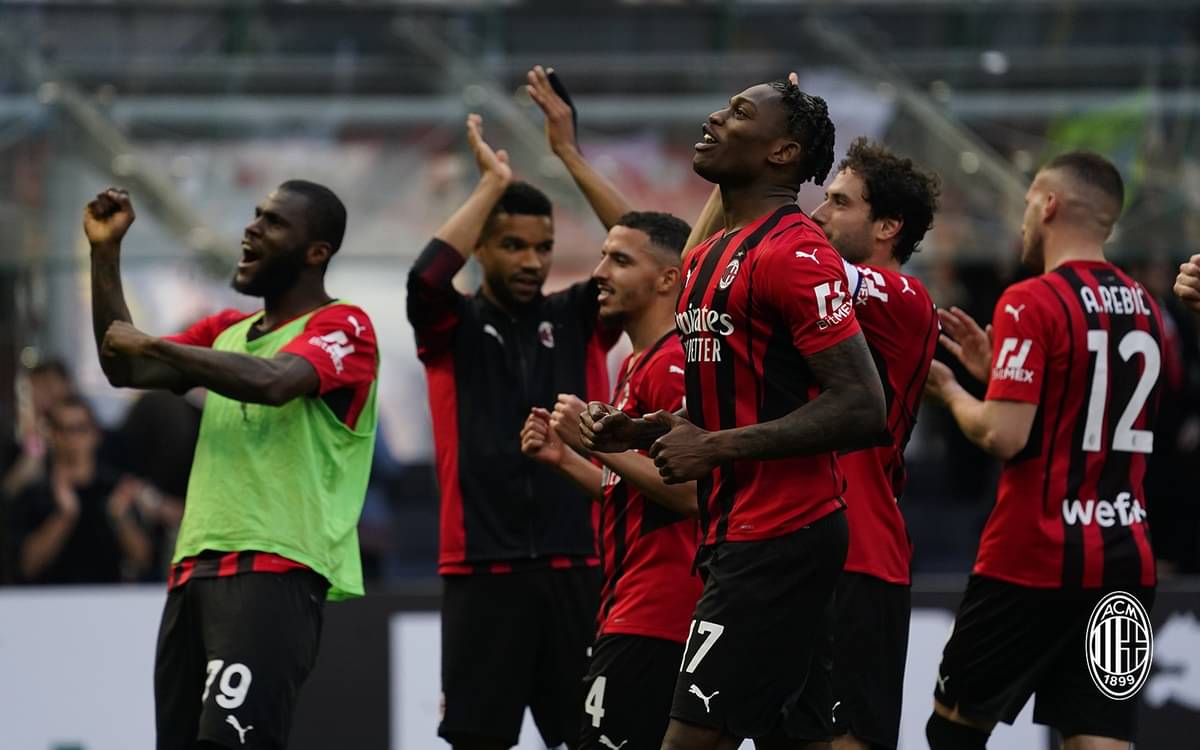 Leao Pelihara Asa Milan Rebut Scudetto