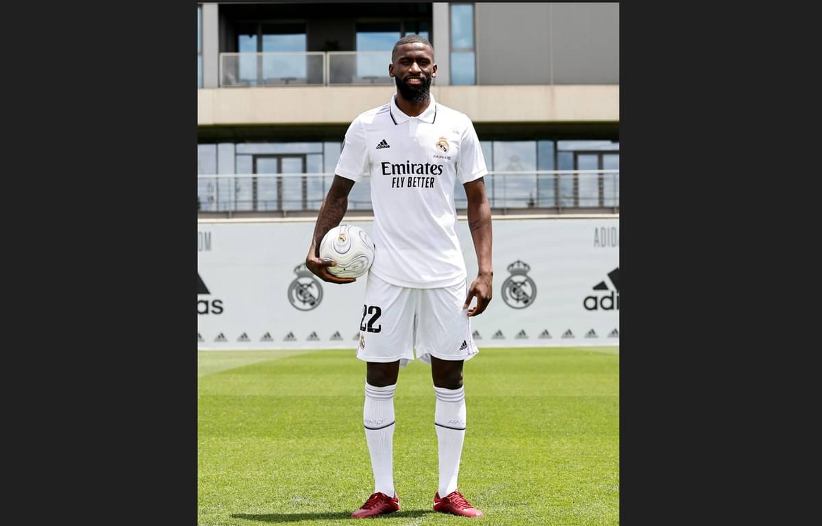 Rudiger Mengaku Sudah Lama Jatuh Cinta dengan Atmosfer Santiago Bernabeu