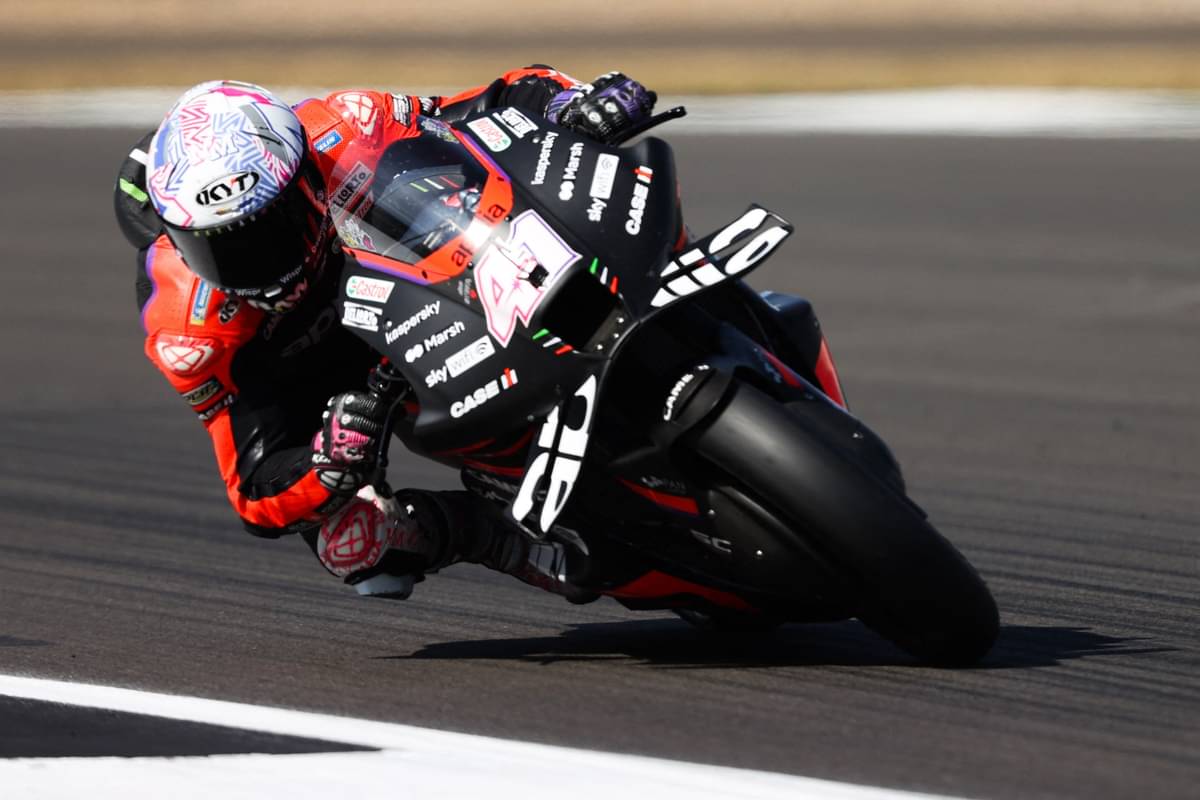 Espargaro Berharap Aprilia Tidak Lakukan Blunder Lagi