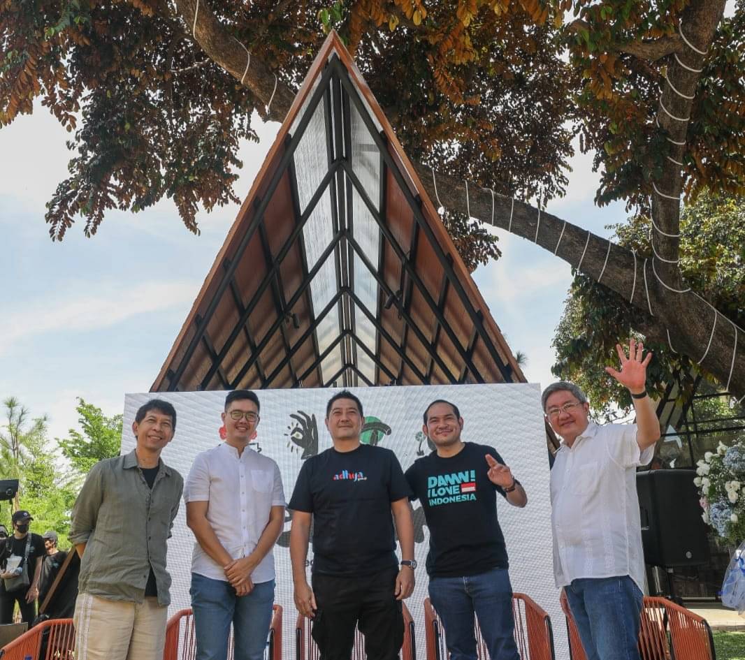 Peluncuran Tengah People and Place di Synthesis Huis, Cinantung, Jakarta Timur