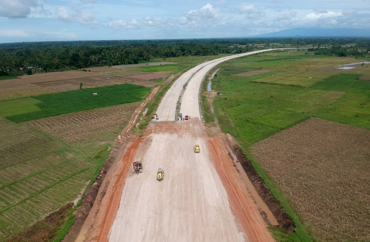 Ilustrasi foto pembangunan jalan.