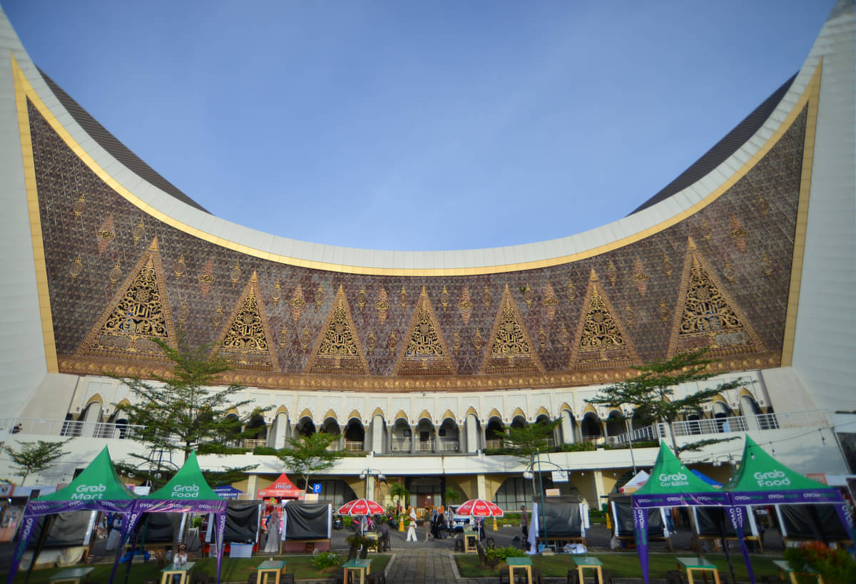 Sumbar Uji Coba One Way di Jalur Padang-Bukittinggi