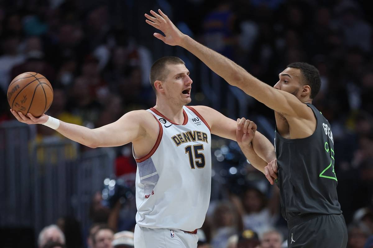 Nuggets dan Suns Melaju ke Semifinal Wilayah Barat
