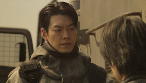 Kim Woo-bin di serial Black Knight.