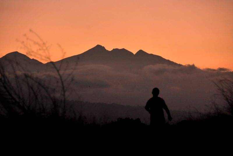Ilustrasi Gunung Rinjani