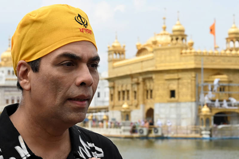 Parlemen Inggris akan memberikan pengahrgaan kepada sutradara Karan Johar atas kontribusinya pada industri hiburan global.