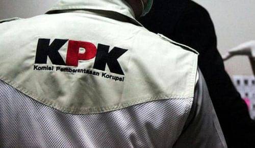 KPK menemukan dugaan pembayaran tukin Kementerian ESDM menggunakan rekening orang lain untuk menampung uang haram.