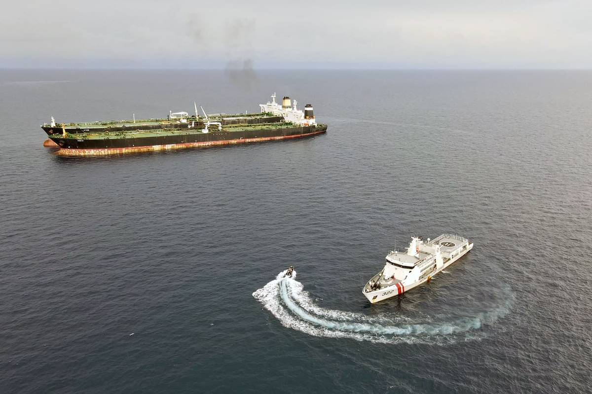 Penangkapan kapal tanker berbendera Iran MT Arman 114 dan MT S Tinos berbendera Kamerun yang melakukan transhipment ilegal di Natuna.