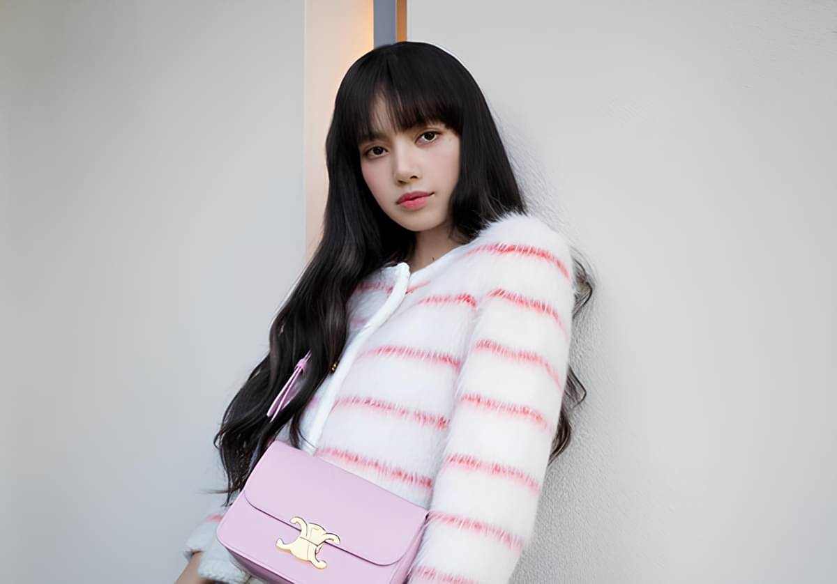 Blinks Tuntut Permintaan Maaf dari Fanbase NewJeans atas Komentar Kasar pada Lisa