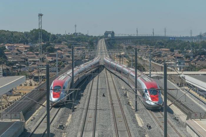 Ilustras: Kereta Cepat Jakarta Bandung (KCJB)