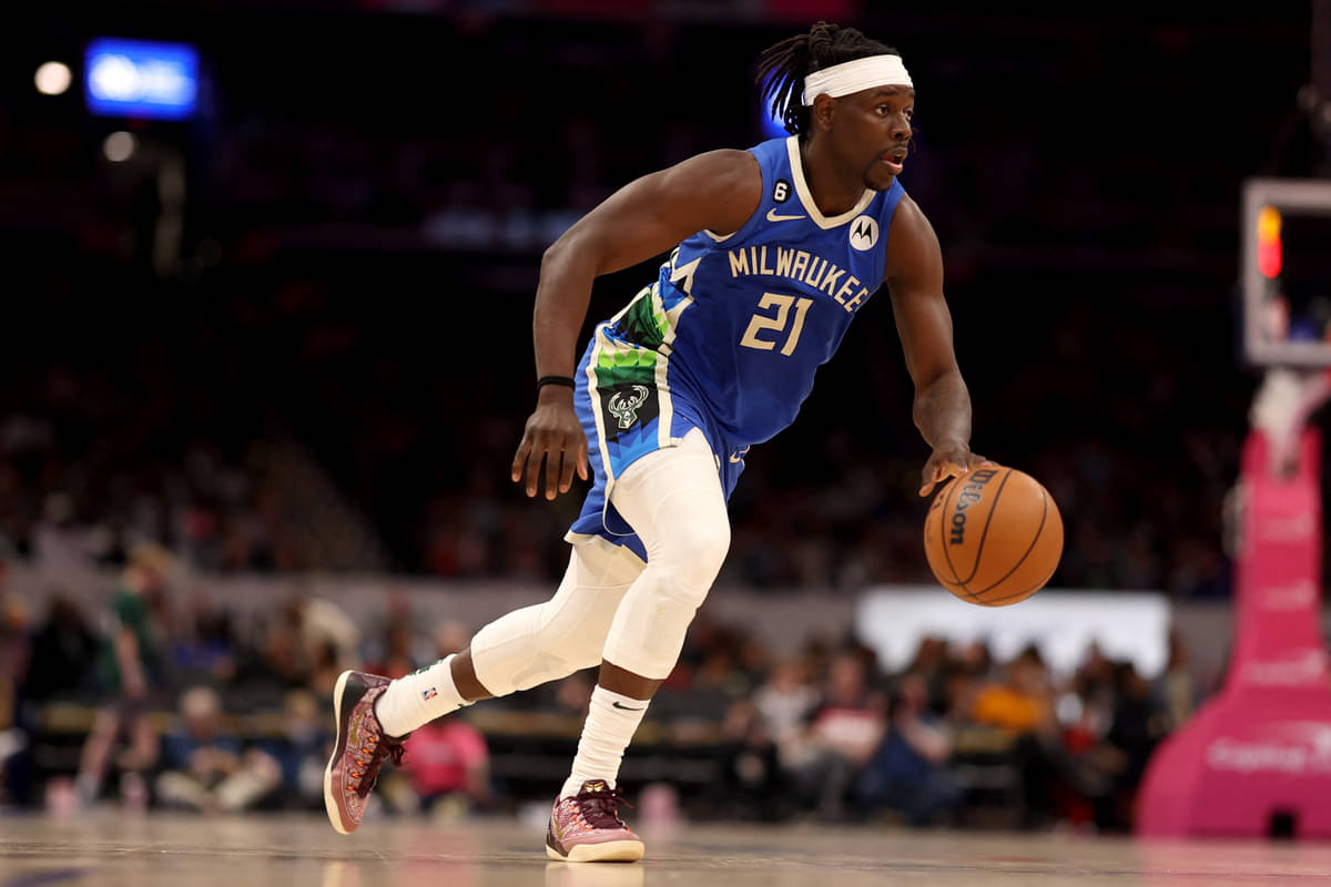 Jrue Holiday kala masih berseragam Milwaukee Bucks