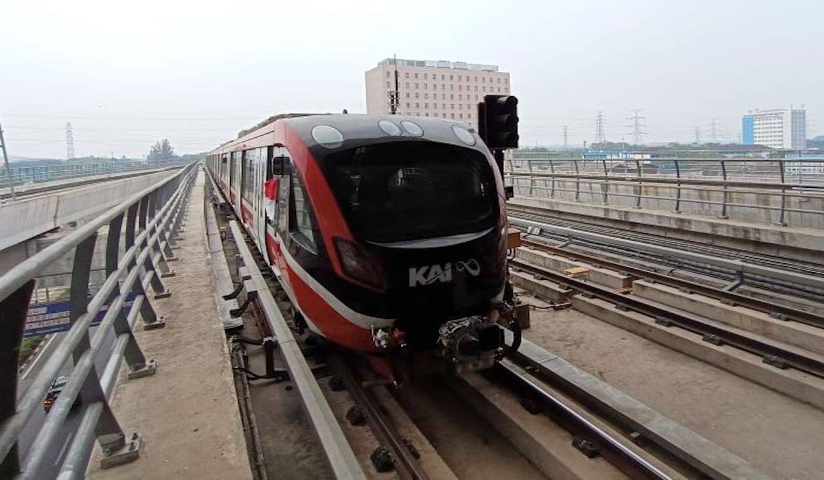 Headway LRT Jabodetabek 