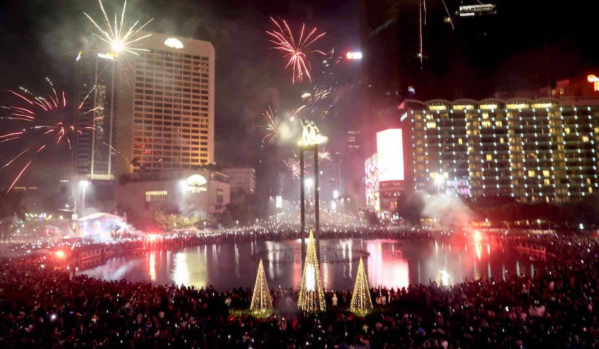 PERAYAAN MALAM TAHUN BARU 2023 DI BUNDARAN HI JAKARTA.