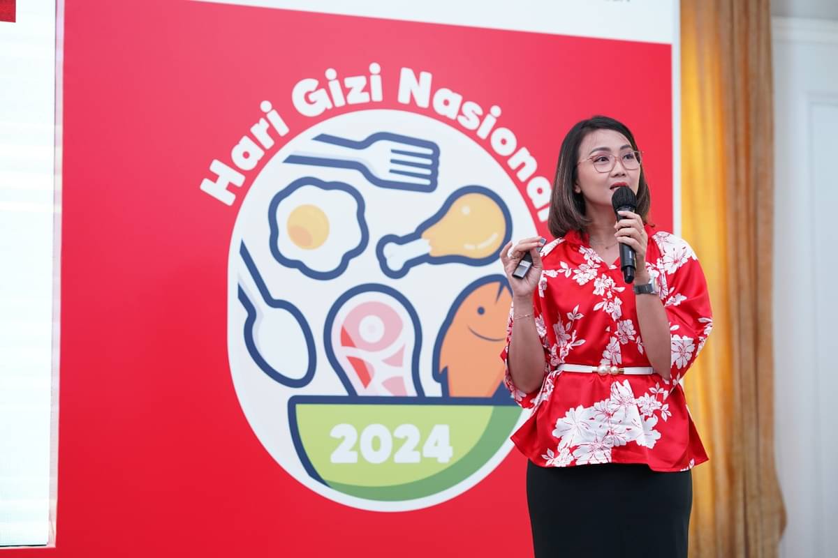 Pakar gizi klinik  dr. Juwalita Surapsari, M.Gizi, Sp.GK , 