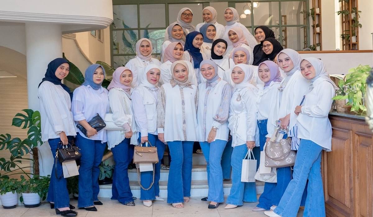 Hasil kolaborasi Diana Resti dan Mega Iskanti