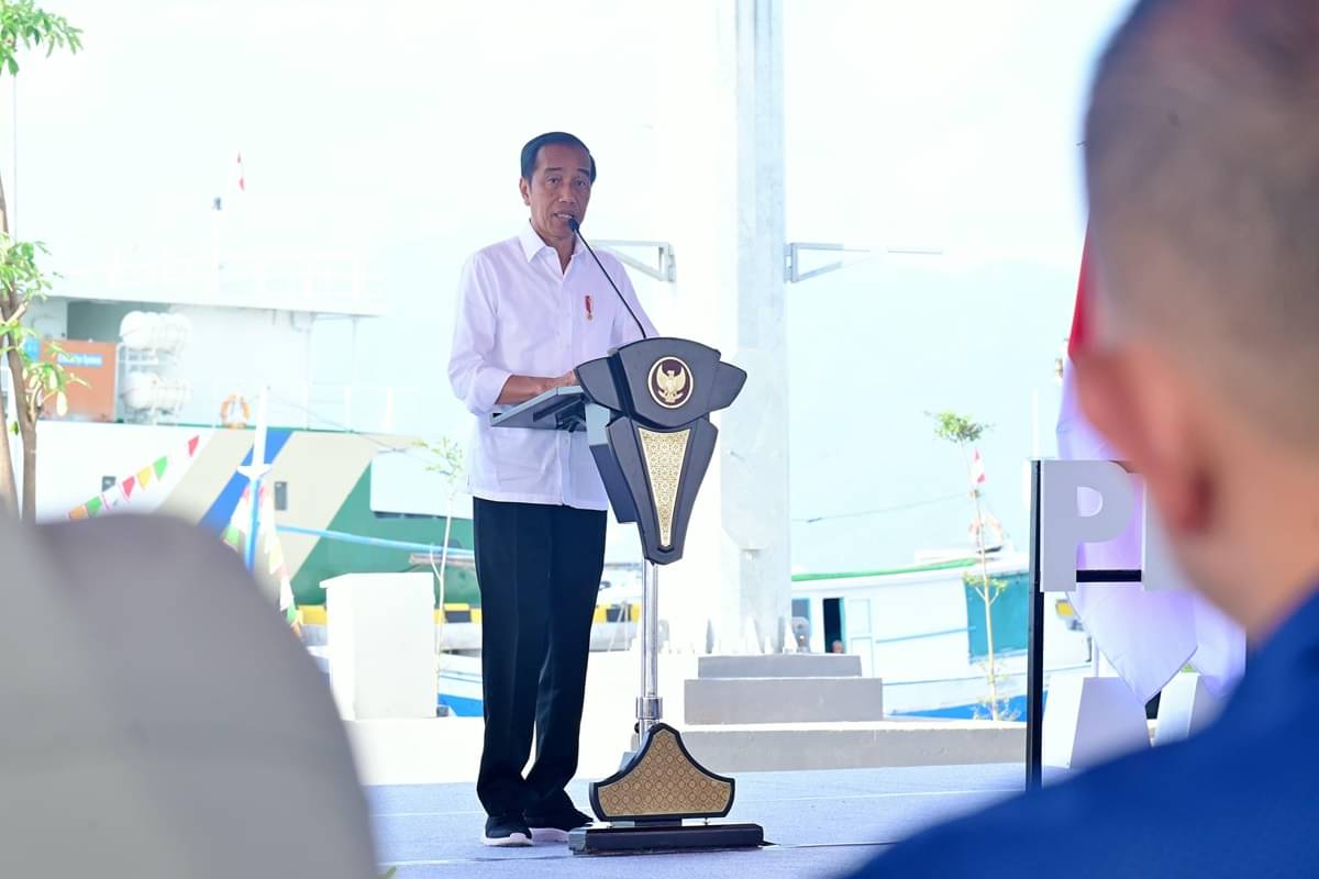 Presiden Joko Widodo meresmikan rehabilitasi dan rekonstruksi Pelabuhan Wani dan Pelabuhan Pantoloan di Kawasan Teluk Palu, Sulawesi Tengah,