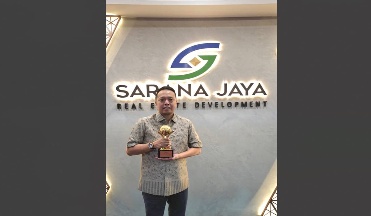 Direktur Utama (Dirut) Perumda Sarana Jaya Andira Reoputra