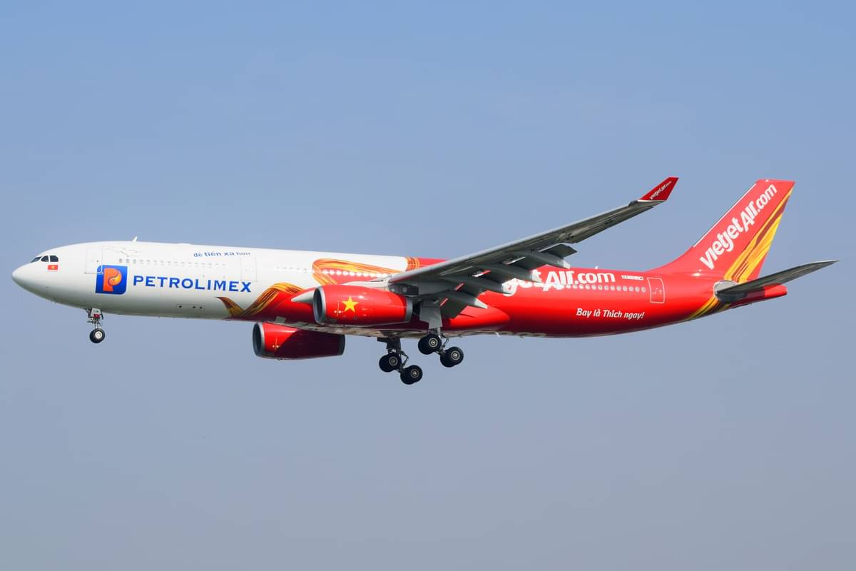Mulai hari ini hingga 31 Desember 2024, para wisatawan dapat memesan tiket penerbangan internasional mulai dari Rp1.000.000.