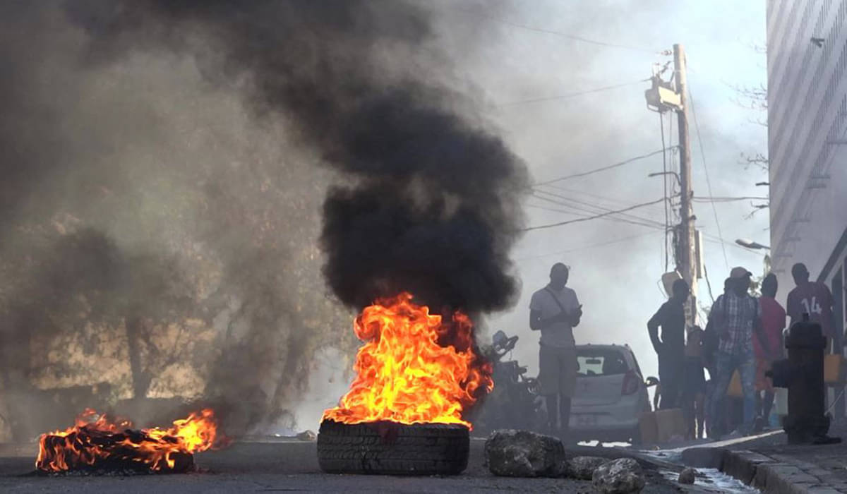 Situasi pascaserangan geng bersenjata di penjara utama ibu Kota Haiti, Port-au-Prince.