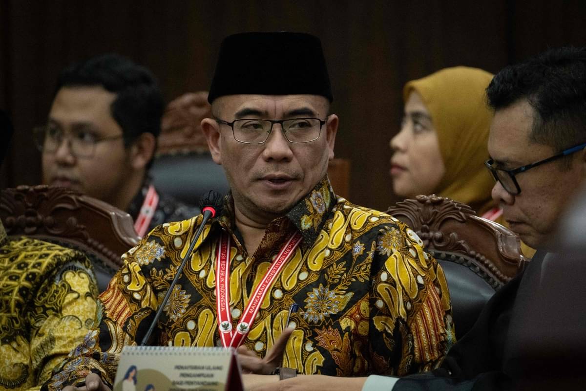 Direktur DEEP Indonesia Neni Nur Hayati mendorong korban dugaan kasus asusila Ketua KPU Hasyim Asy'ari melapor ke polisian.