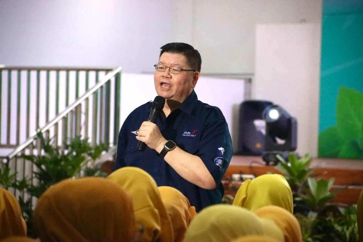 Prof. Raymond Tjandrawinata