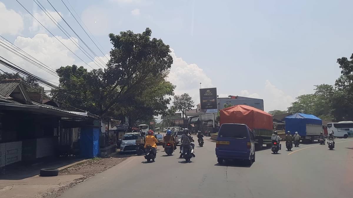 Jalur mudik di kawasan Kabupaten Cianjur