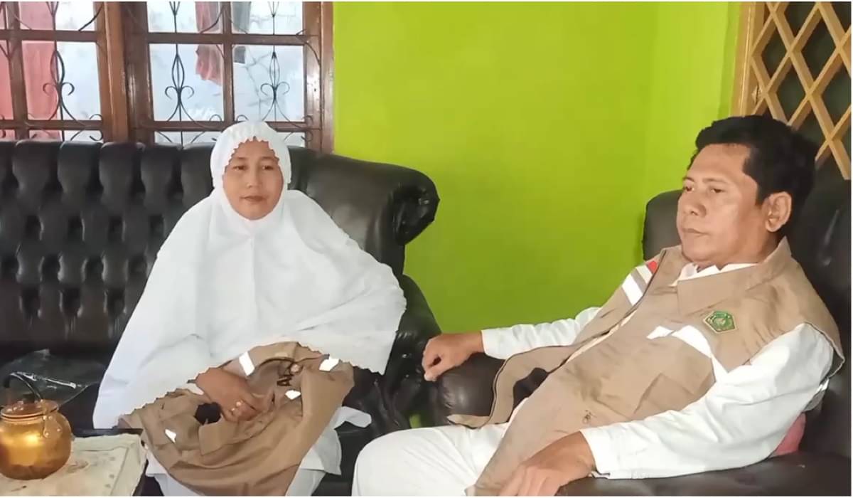 Mulyono dan Enok.