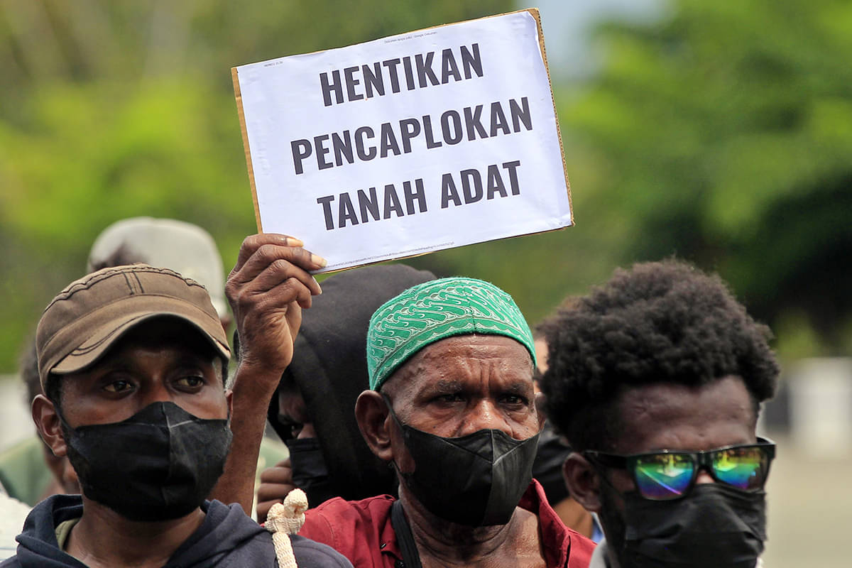 Ilustrasi. Sejumlah warga Lembah Grime Nawa berunjuk rasa di Kantor Bupati Jayapura, Sentani, Kabupaten Jayapura, Papua, Rabu (7/9/2022).