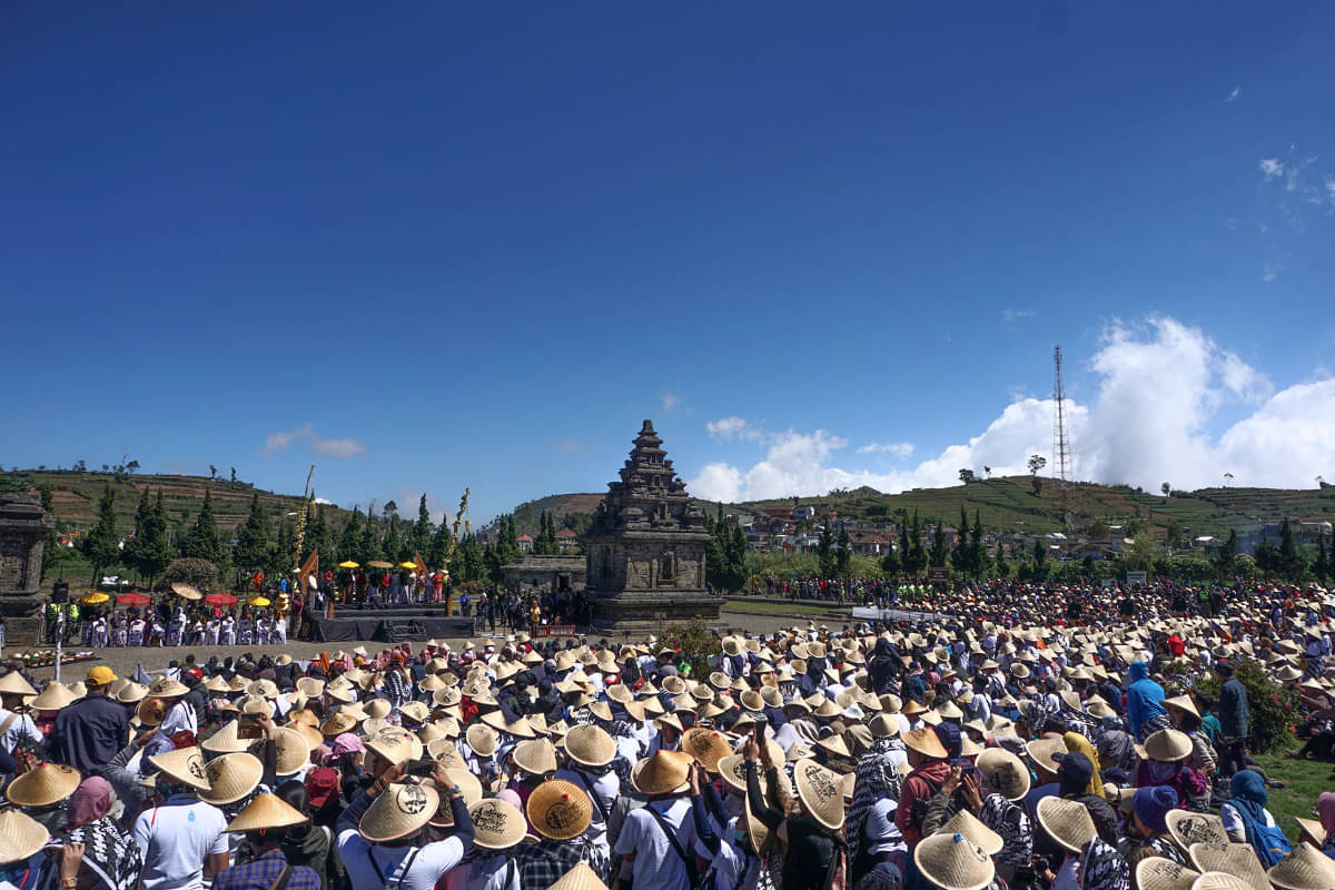 Kawasan datara tinggi Dieng, Banjarnegara, Jawa Tengah (Jateng) menyimpan magnet wisata yang luar biasa, apalagi dengan pagelaran Dieng Cult