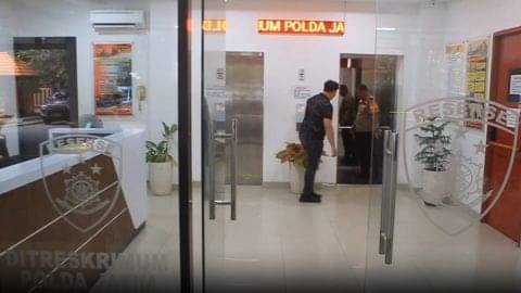 Kasus Polwan Bakar Suami, Polri Diminta Perkuat Pembinaan Mental Anggota. 