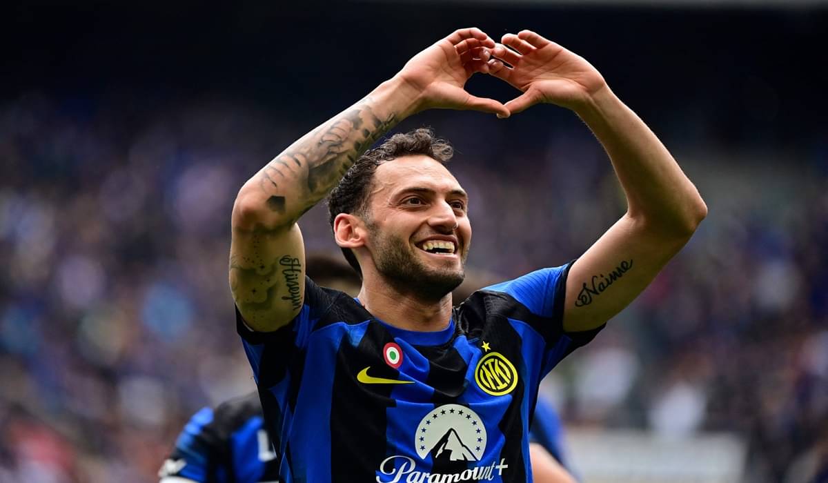 Gelandang Inter Milan Hakan Calhanoglu