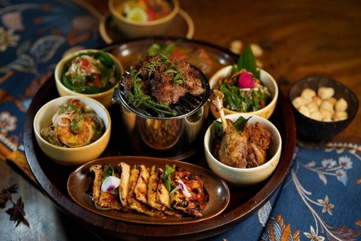 Set Rijsttafel 