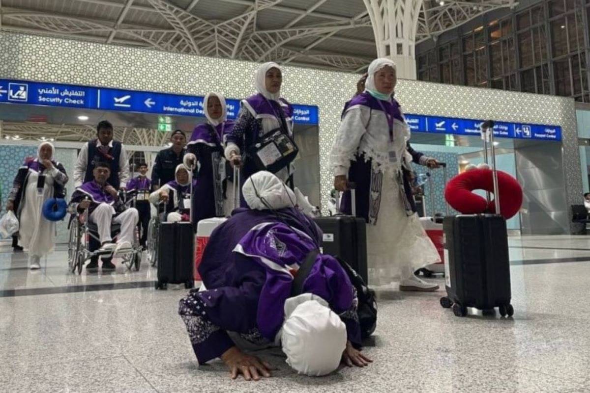 Jemaah haji tiba di Indonesia.
