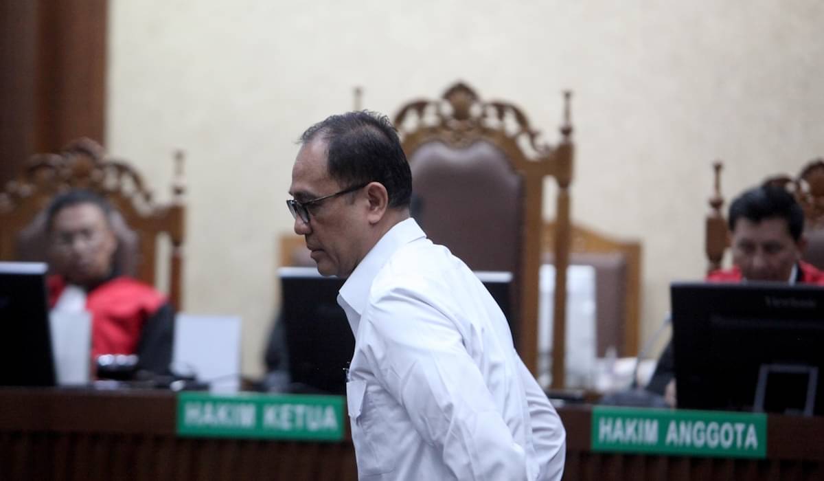 Terdakwa kasus dugaan penerimaan gratifikasi dan tindak pidana pencucian uang (TPPU), Rafael Alun Trisambodo