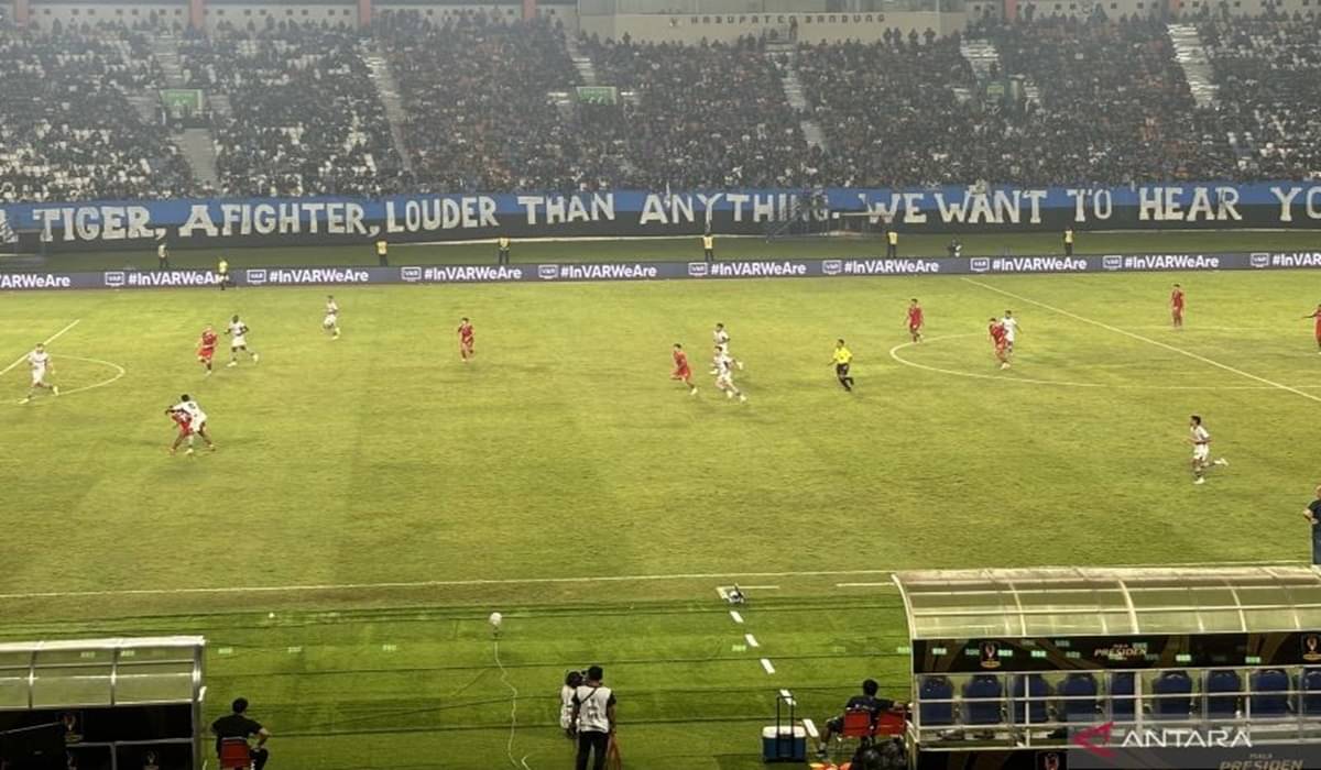 Laga Piala Presiden antara Persib dan Borneo FC