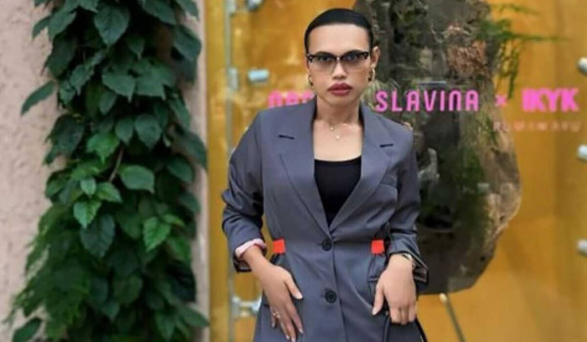 FASHION Stylist, Wanda Harra alias Irwansyah.