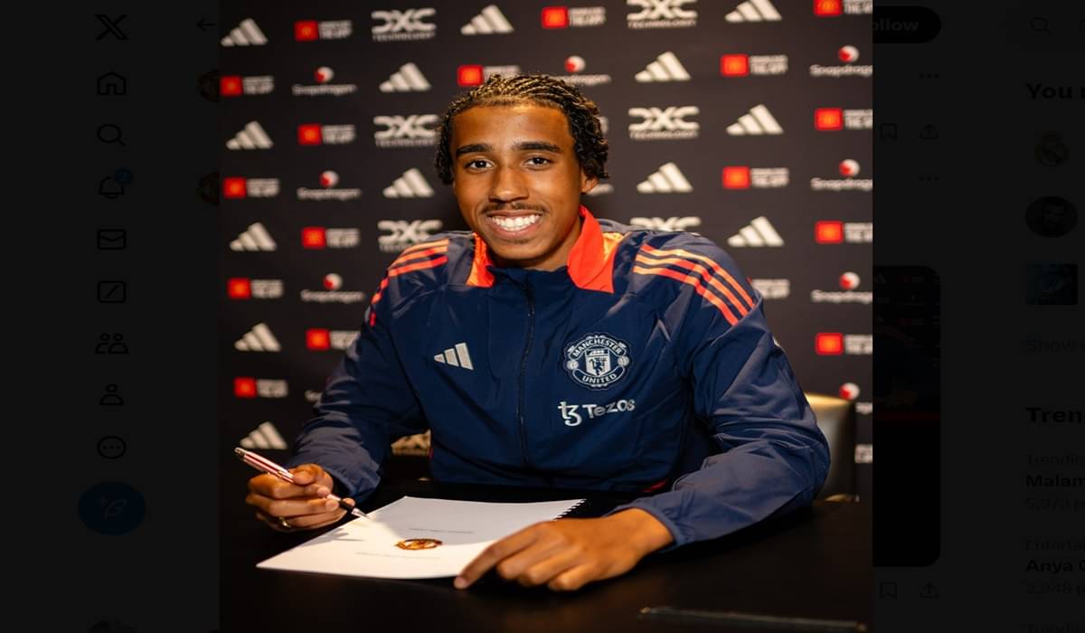 Bek Manchester United Leny Yoro