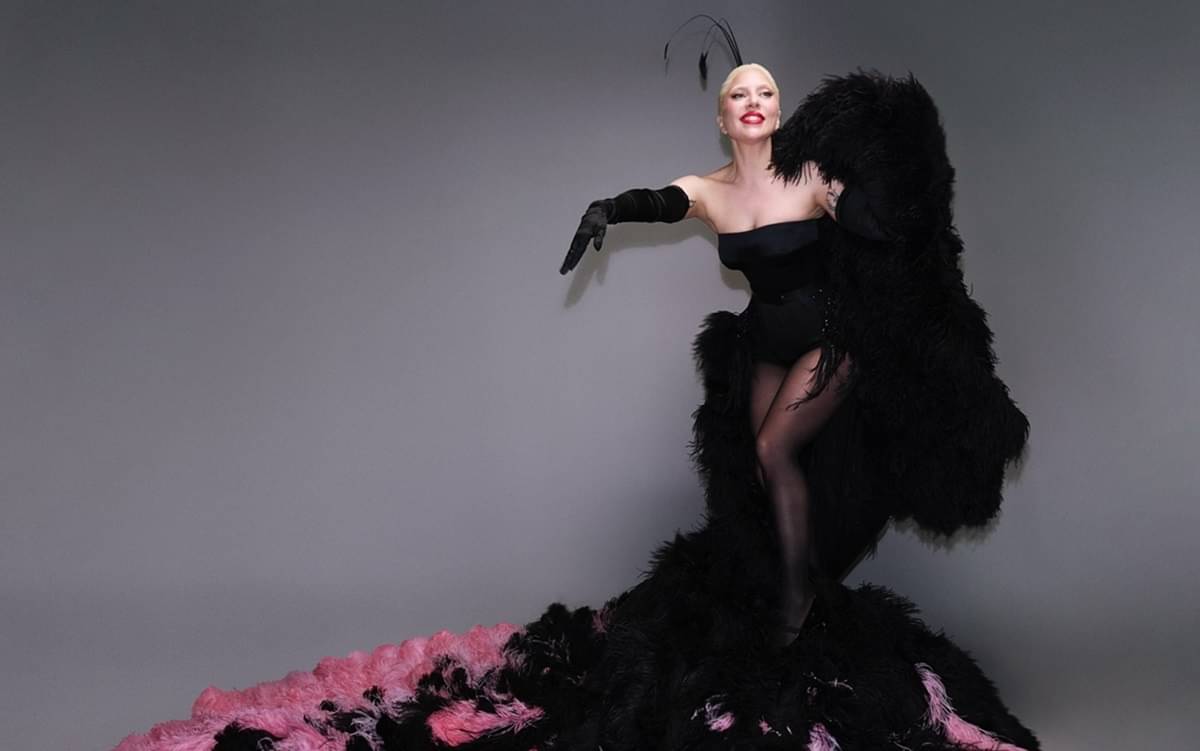 Lady Gaga, 38, mengumumkan pertunangannya dengan kekasih lama, Michael Polansky, saat berkunjung ke Olimpiade Paris 2024. 