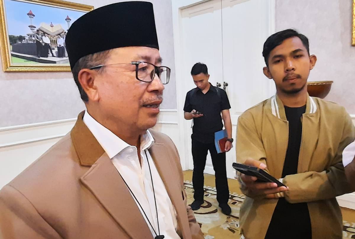Bupati Cianjur Herman Suherman memastikan produksi beras di wilayahnya mencukupi untuk kebutuhan masyarakat. 
