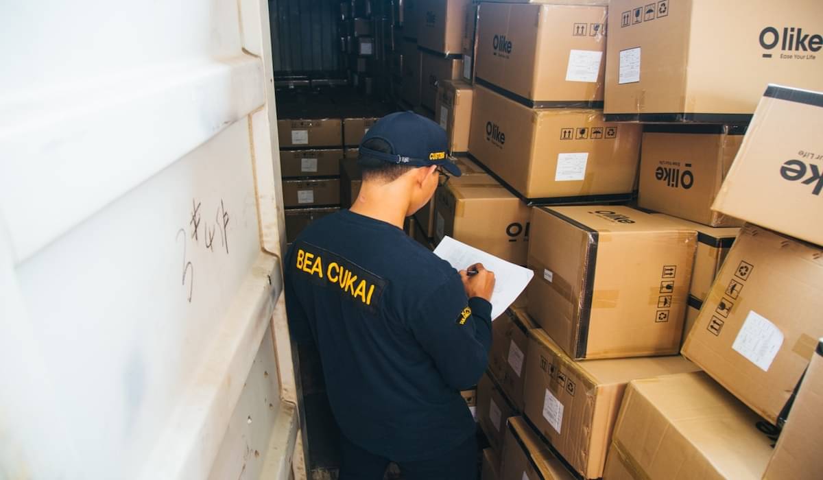 Perlindungan HKI dilakukan Bea Cukai