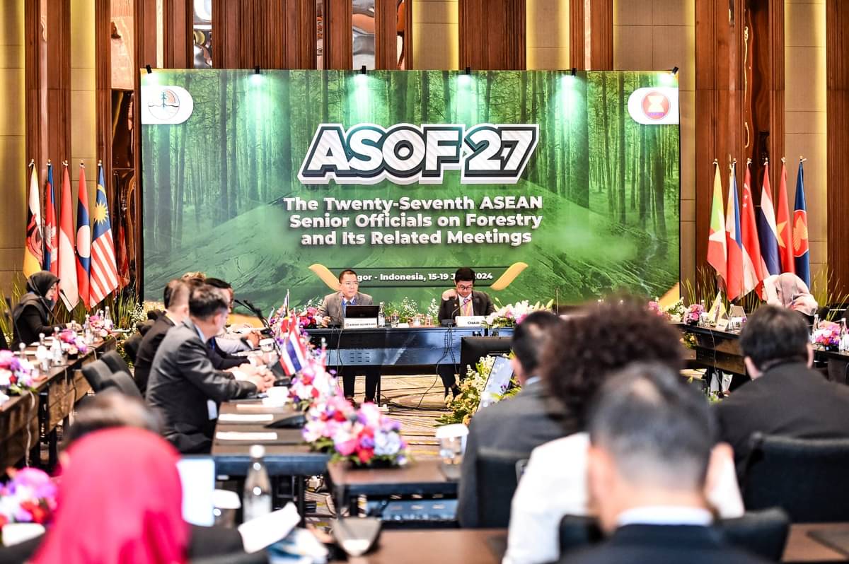 Opening The Twenty-Seventh ASEAN Senior Officials on Forestry and its Related Meetings, di Pullman Hotel, Puncak, Bogor, Kamis (18/7).