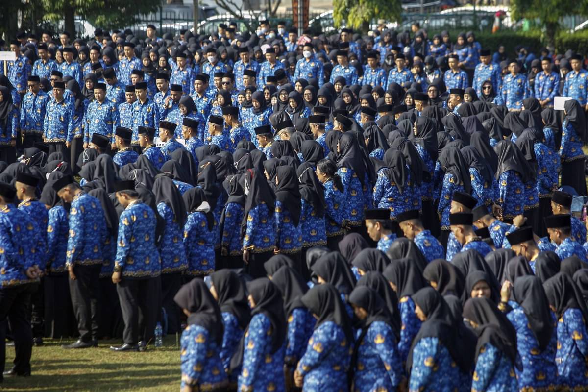 Sejumlah guru mengikuti pengangkatan Pegawai Pemerintah dengan Perjanjian Kerja (PPPK) di Bogor, Jawa Barat.