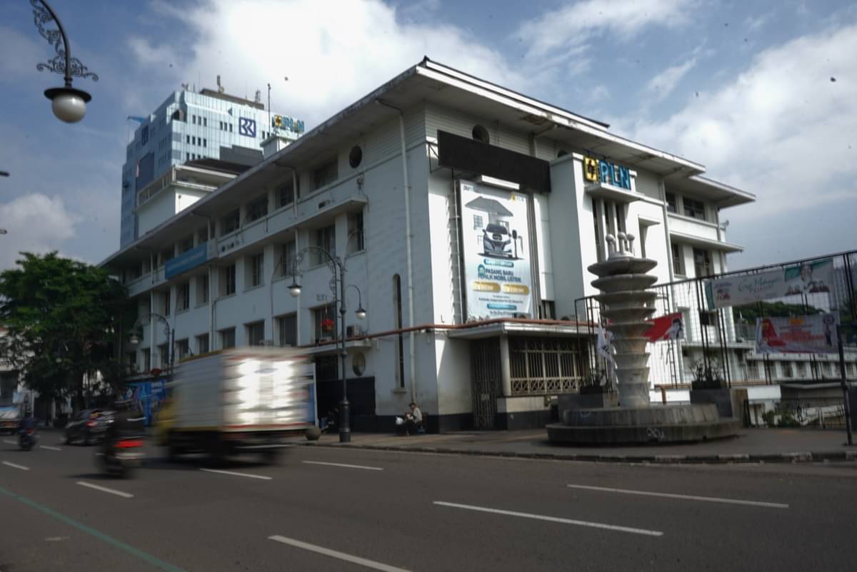 Kantor PT PLN Unit Induk Distribusi Jawa Barat
