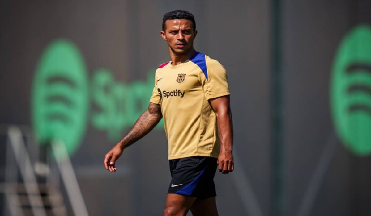 Asisten pelatih Barcelona Thiago Alcantara