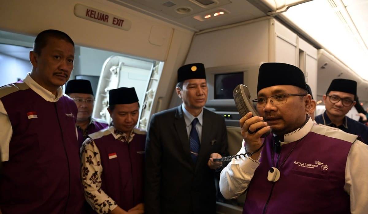 Menteri Agama Yaqut Cholil Qoumas (kedua kanan).