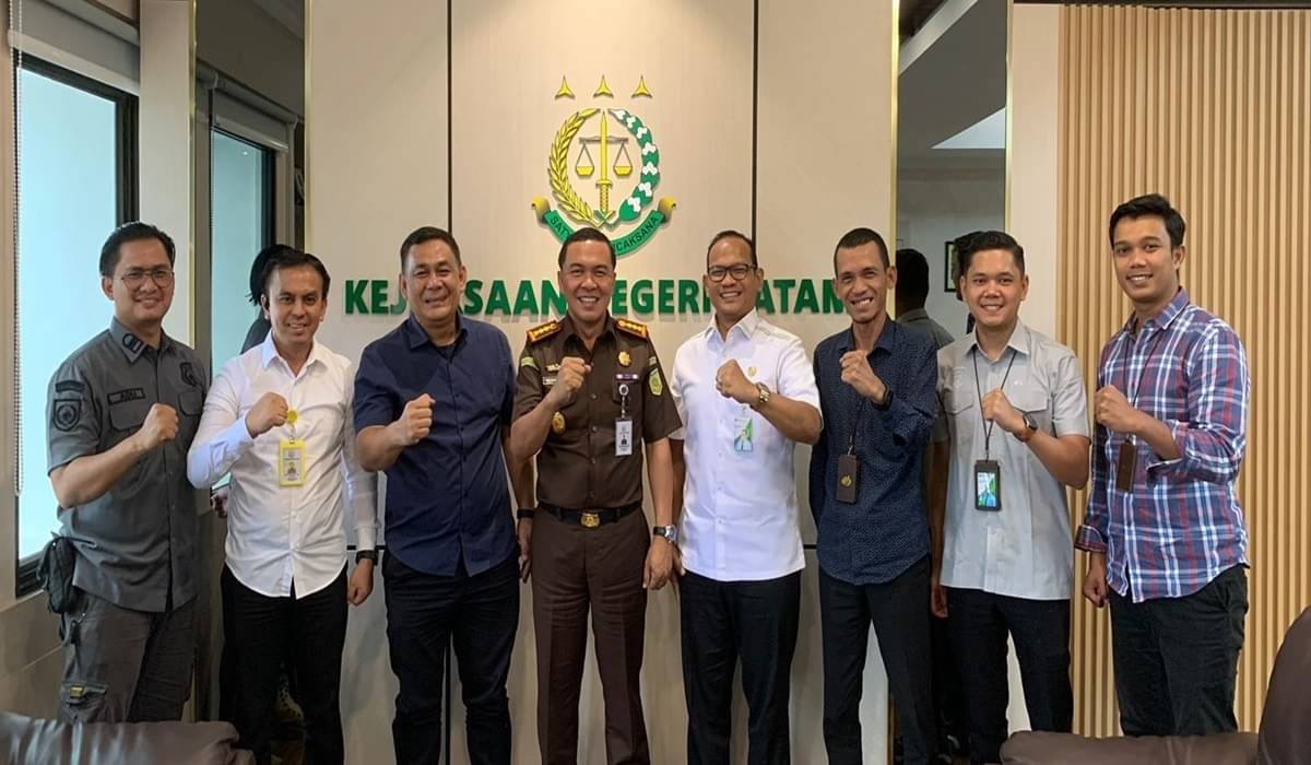 Kunjungan BPJS Ketenagakerjaan Batam Nagoya dan BPJS Ketenagakerjaan Batam Sekupang ke kantor Kejari Batam.