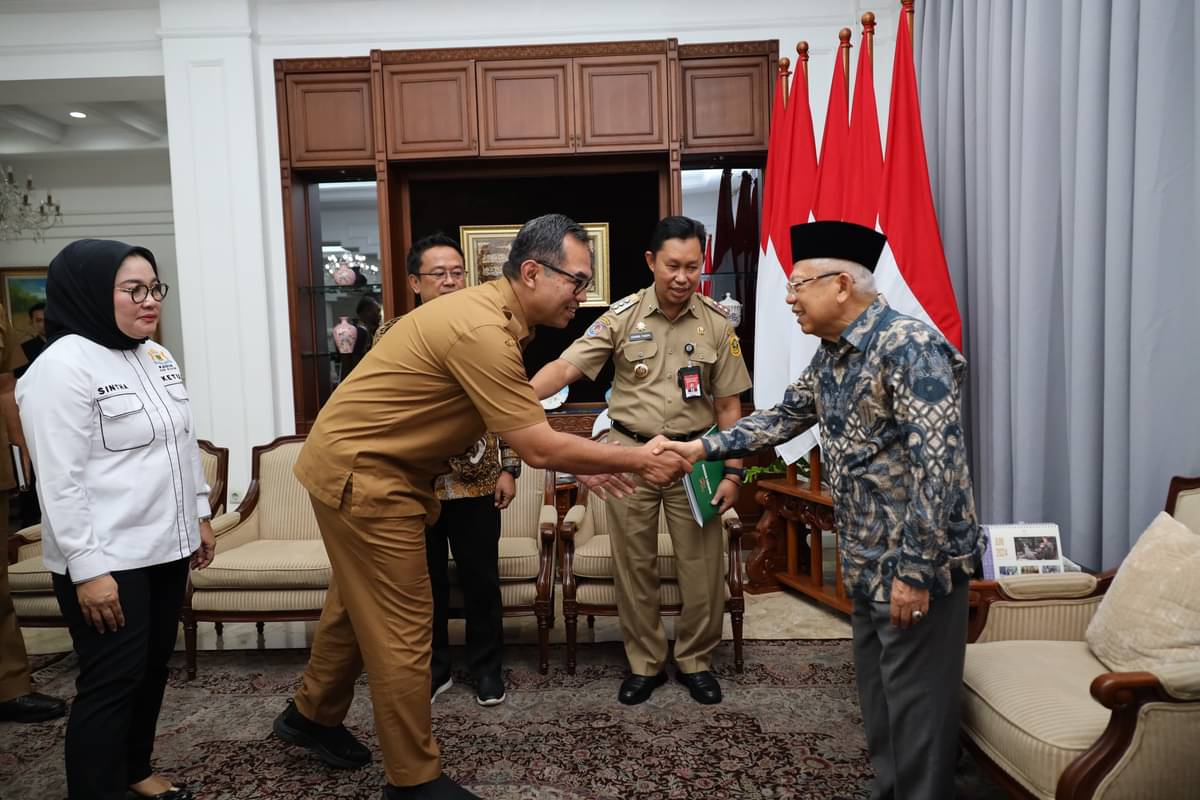 Wapres Ma'ruf Amin terima laporan penataan kawasan Wisata Puncak dari Pj Bupati Bogor