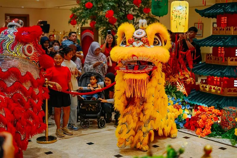 Hotel Borobudur Jakarta Rayakan Lunar New Year 2025 dengan Tradisi, Seni, dan Kuliner Istimewa